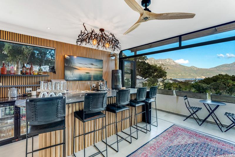 To Let 4 Bedroom Property for Rent in Northshore Western Cape